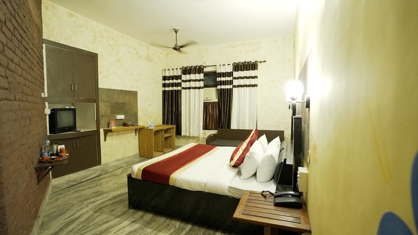 Imagen de la habitación del Hotel Corbett Soho Resort. Foto 2