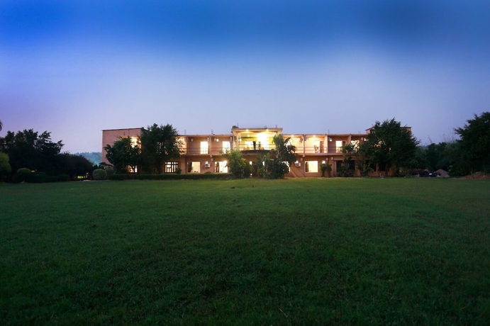 Imagen general del Hotel Corbett Soho Resort. Foto 1