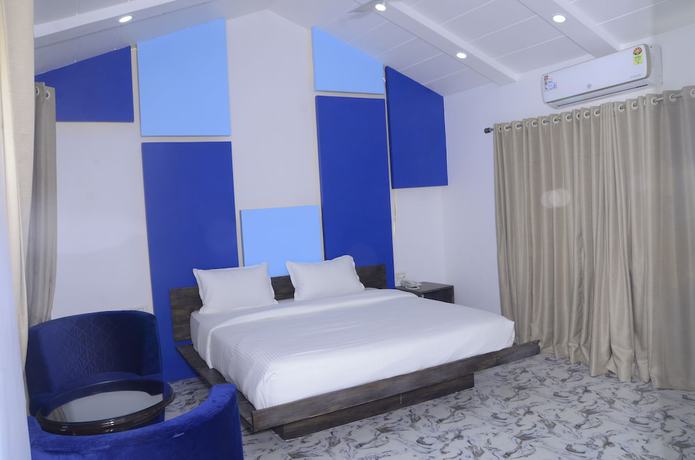 Imagen de la habitación del Hotel Corbett Treff. Foto 10