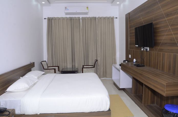 Imagen de la habitación del Hotel Corbett Treff. Foto 16