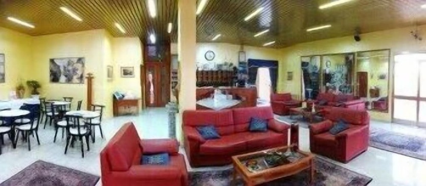 Imagen del bar/restaurante del Hotel Cordial, Comiso. Foto 4
