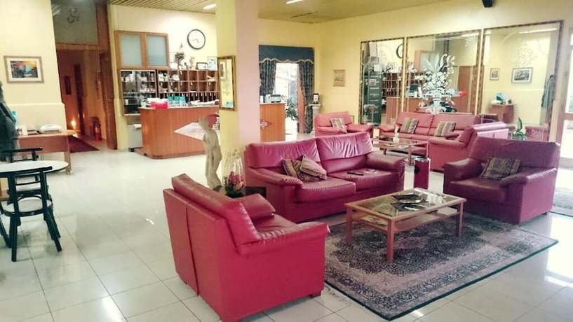 Imagen de los interiores del Hotel Cordial, Comiso. Foto 19