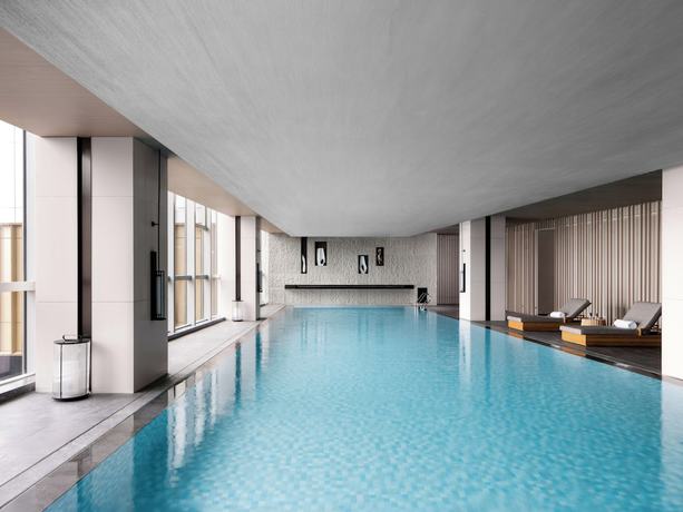 Imagen de la piscina del Hotel Cordis Shanghai Seaworld. Foto 20