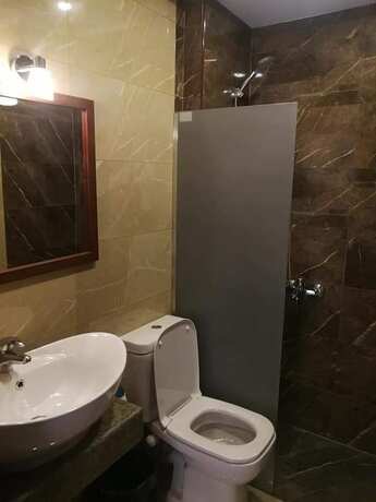 Imagen de la habitación del Hotel Cordoba Suits. Foto 16