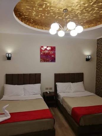 Imagen de la habitación del Hotel Cordoba Suits. Foto 20