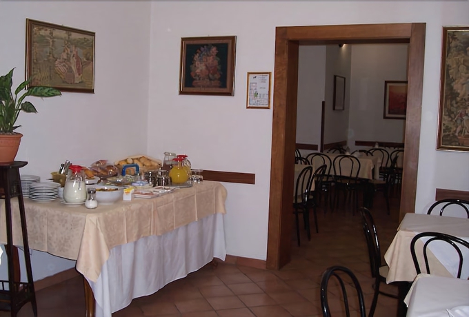 Imagen del bar/restaurante del Hotel Cordova. Foto 7