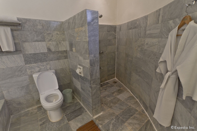 Imagen de la habitación del Hotel Cordova Reef Village Resort. Foto 6