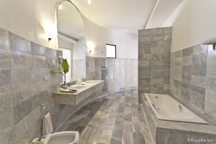 Imagen de la habitación del Hotel Cordova Reef Village Resort. Foto 7