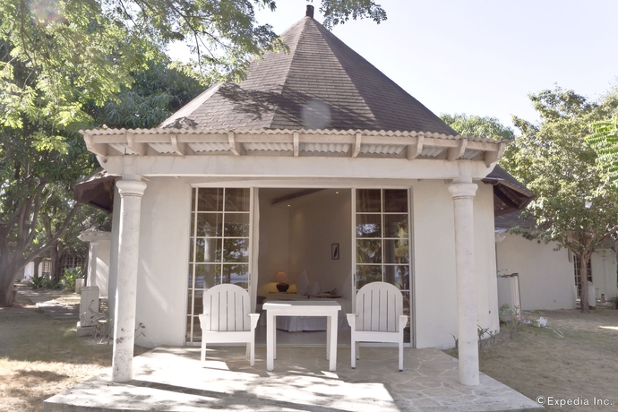 Imagen de los exteriores del Hotel Cordova Reef Village Resort. Foto 14