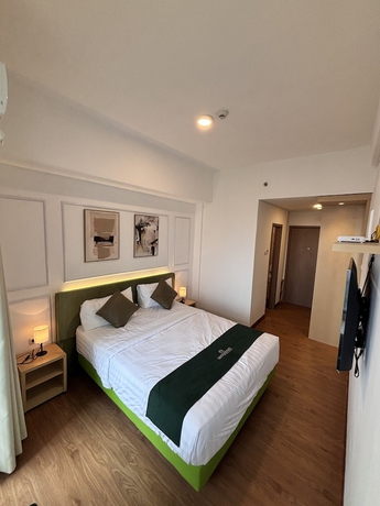 Imagen de la habitación del Hotel Cordova Suites. Foto 7