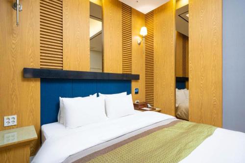 Imagen de la habitación del Hotel Core. Foto 16