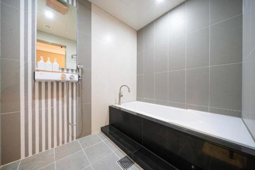 Imagen de la habitación del Hotel Core. Foto 19