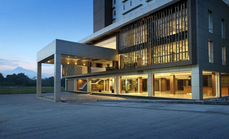 Imagen general del Hotel Core Hotel Malioboro City Yogyakarta. Foto 1