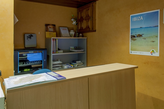 Imagen de los interiores del Hotel Core Ibiza Town. Foto 11