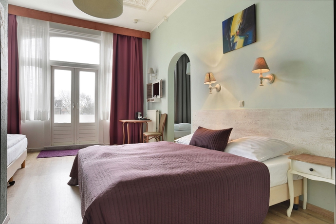 Imagen de la habitación del Hotel Corel. Foto 11