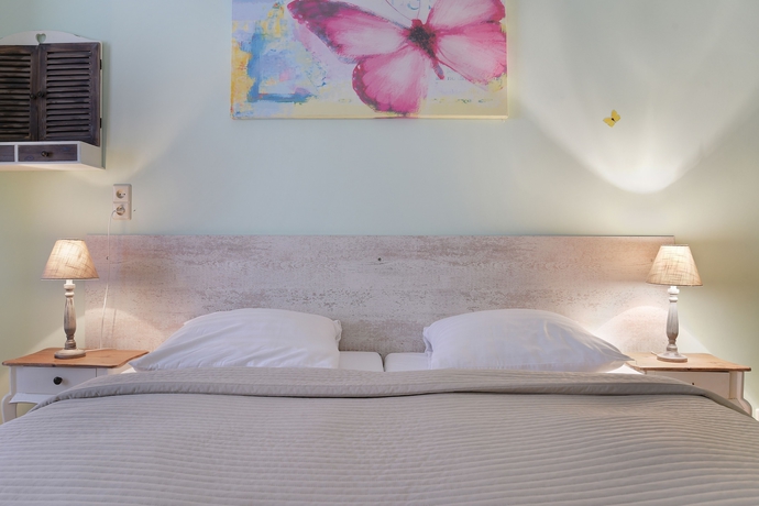 Imagen de la habitación del Hotel Corel. Foto 13