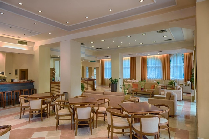 Imagen de los interiores del Hotel Corfu Hellinis. Foto 12