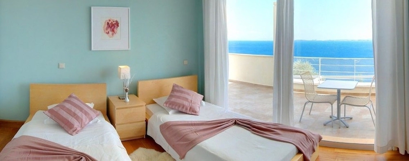 Imagen de la habitación del Hotel Corfu Luxury Villas, Kato Agios Markos. Foto 3