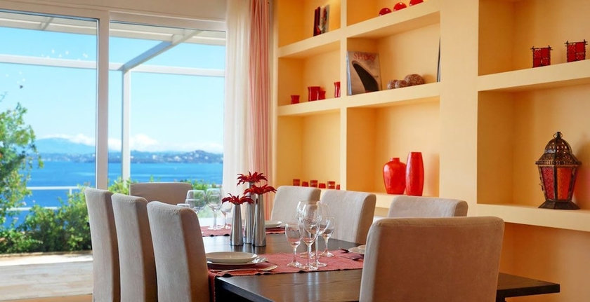 Imagen de la habitación del Hotel Corfu Luxury Villas, Kato Agios Markos. Foto 13