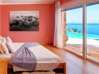 Imagen general del Hotel Corfu Luxury Villas, Pirgi. Foto 8