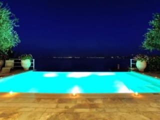 Imagen general del Hotel Corfu Luxury Villas, Pirgi. Foto 10