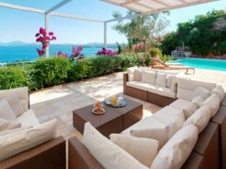 Imagen general del Hotel Corfu Luxury Villas, Pirgi. Foto 19