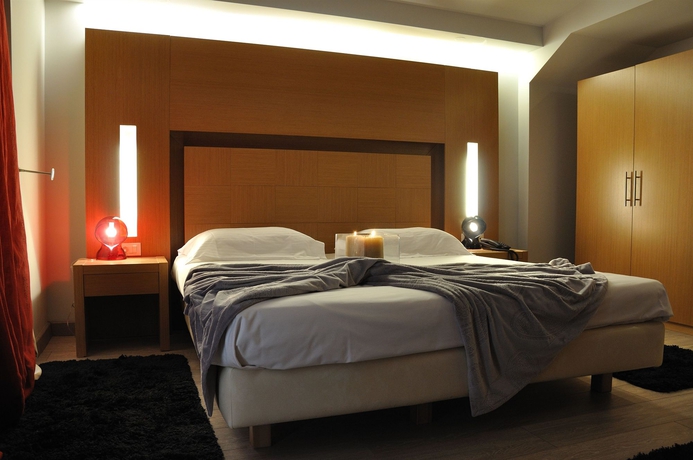Imagen de la habitación del Hotel Corfu Mare. Foto 3
