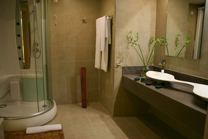 Imagen de la habitación del Hotel Corfu Mare. Foto 9