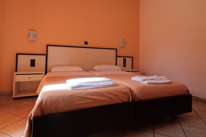 Imagen de la habitación del Hotel Corfu Palmar. Foto 11