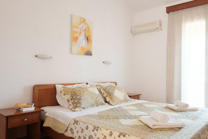 Imagen de la habitación del Hotel Corfu Village Studios. Foto 18
