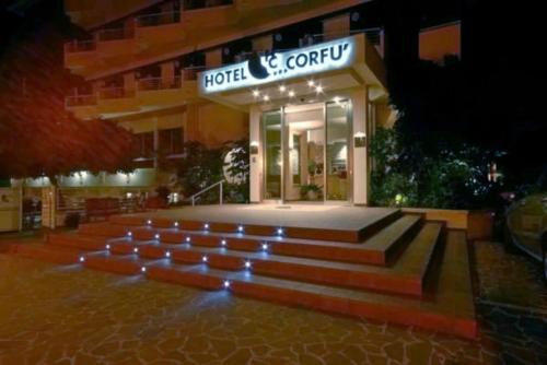 Imagen general del Hotel Corf&ugrave;, Pineto. Foto 2