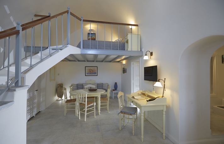 Imagen de la habitación del Hotel Cori Rigas Suites. Foto 6