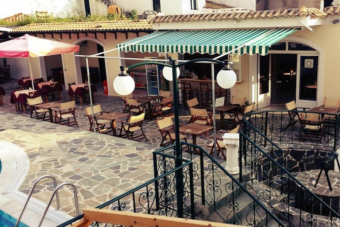 Imagen general del Hotel Corifo Village. Foto 3