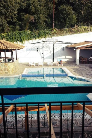 Imagen general del Hotel Corifo Village. Foto 9