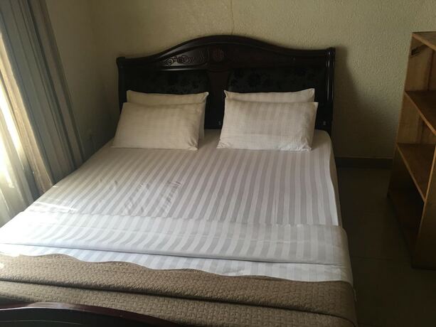 Imagen general del Hotel Corina K Guest House. Foto 8