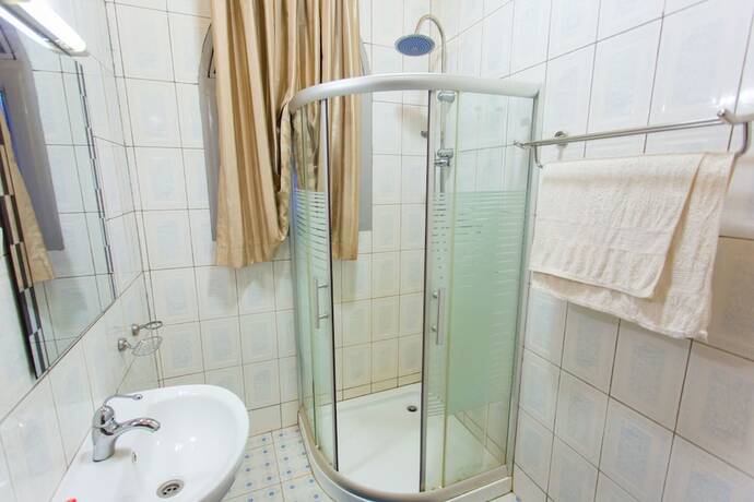 Imagen general del Hotel Corina K Guest House. Foto 16