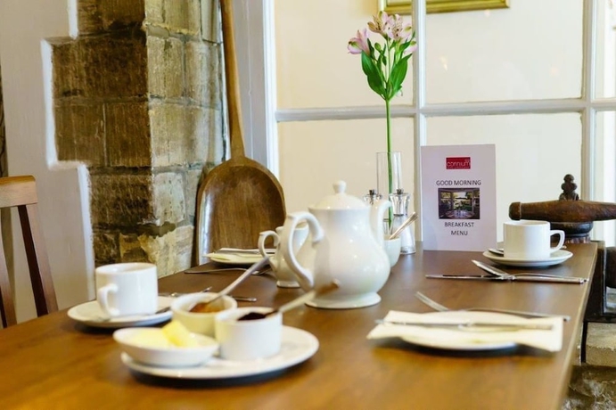 Imagen del bar/restaurante del Hotel Corinium And Restaurant. Foto 3