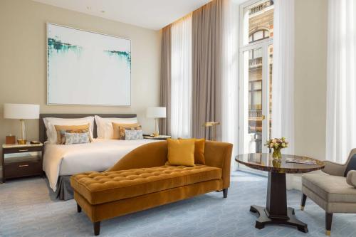 Imagen de la habitación del Hotel Corinthia Grand Hotel Astoria Brussels. Foto 14