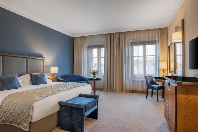 Imagen de la habitación del Hotel Corinthia St Petersburg. Foto 2