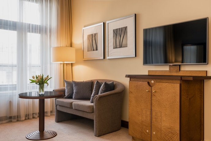 Imagen de la habitación del Hotel Corinthia St Petersburg. Foto 9