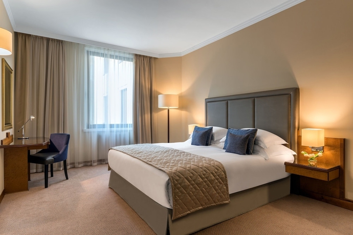 Imagen de la habitación del Hotel Corinthia St Petersburg. Foto 14