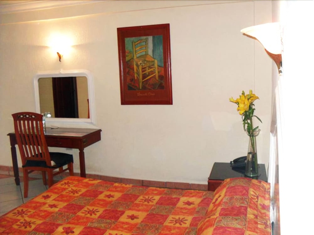 Imagen de la habitación del Hotel Corintios. Foto 4