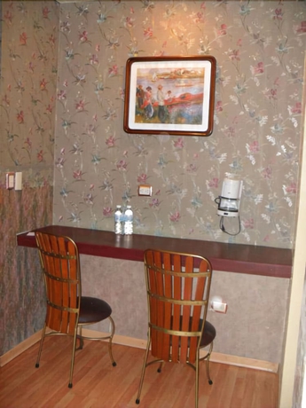 Imagen de la habitación del Hotel Corintios. Foto 19