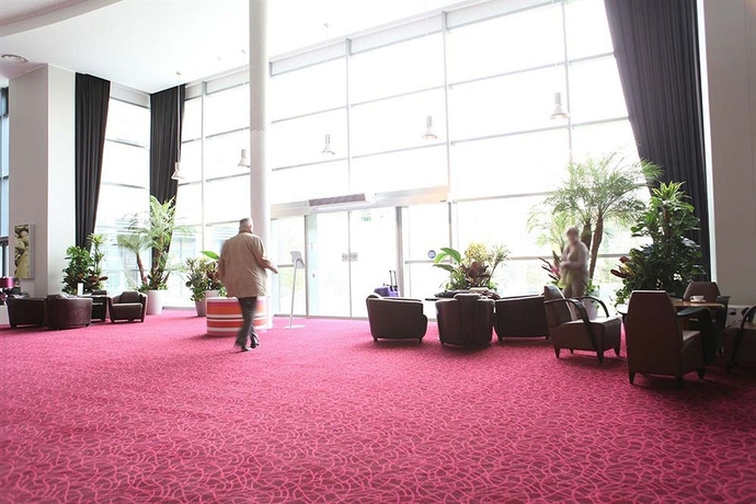 Imagen de los interiores del Hotel Cork International. Foto 14