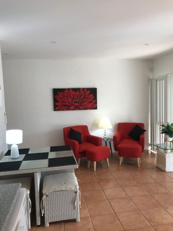 Imagen general del Hotel Corlette Retreat. Foto 17