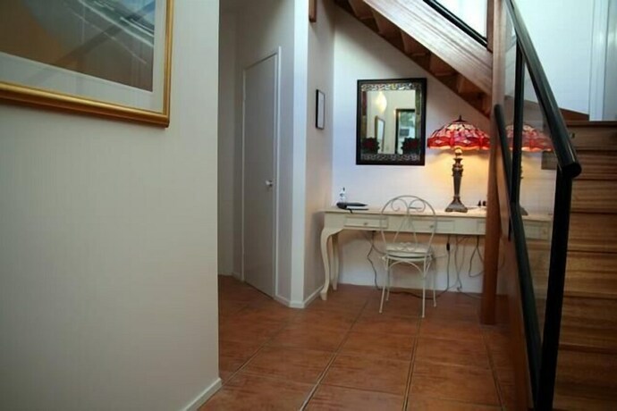 Imagen de los interiores del Hotel Corlette Retreat. Foto 33