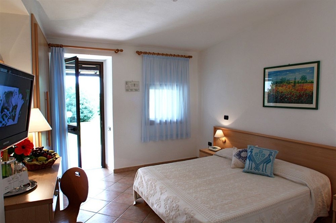 Imagen de la habitación del Hotel Cormoran & Residence. Foto 5