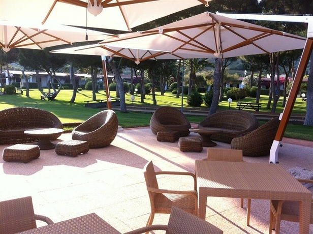 Imagen de los exteriores del Hotel Cormoran & Residence. Foto 10