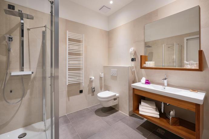 Imagen de la habitación del Hotel Cornaro. Foto 8