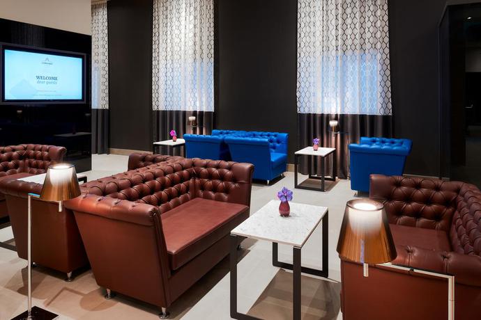 Imagen de los interiores del Hotel Cornaro. Foto 14